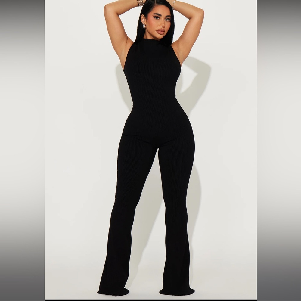 FASHION NOVA Amber Snatched Flare Jumpsuit